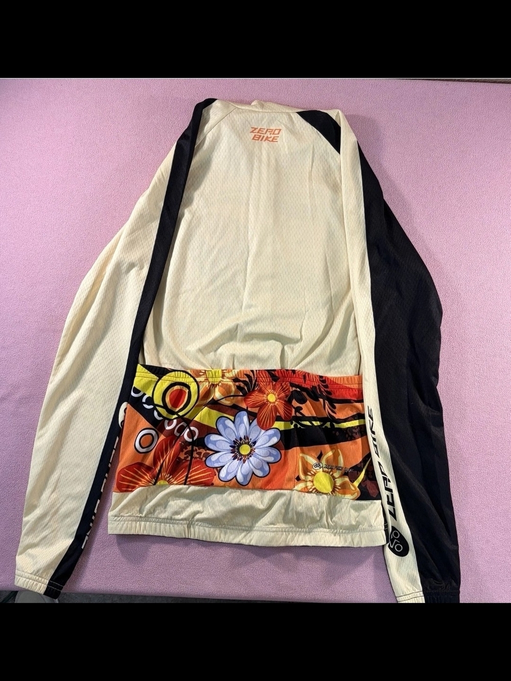 ZERO Bike Women's Floral Silhouette Cycling Jersey - Cream & Black - Picture 5 of 10